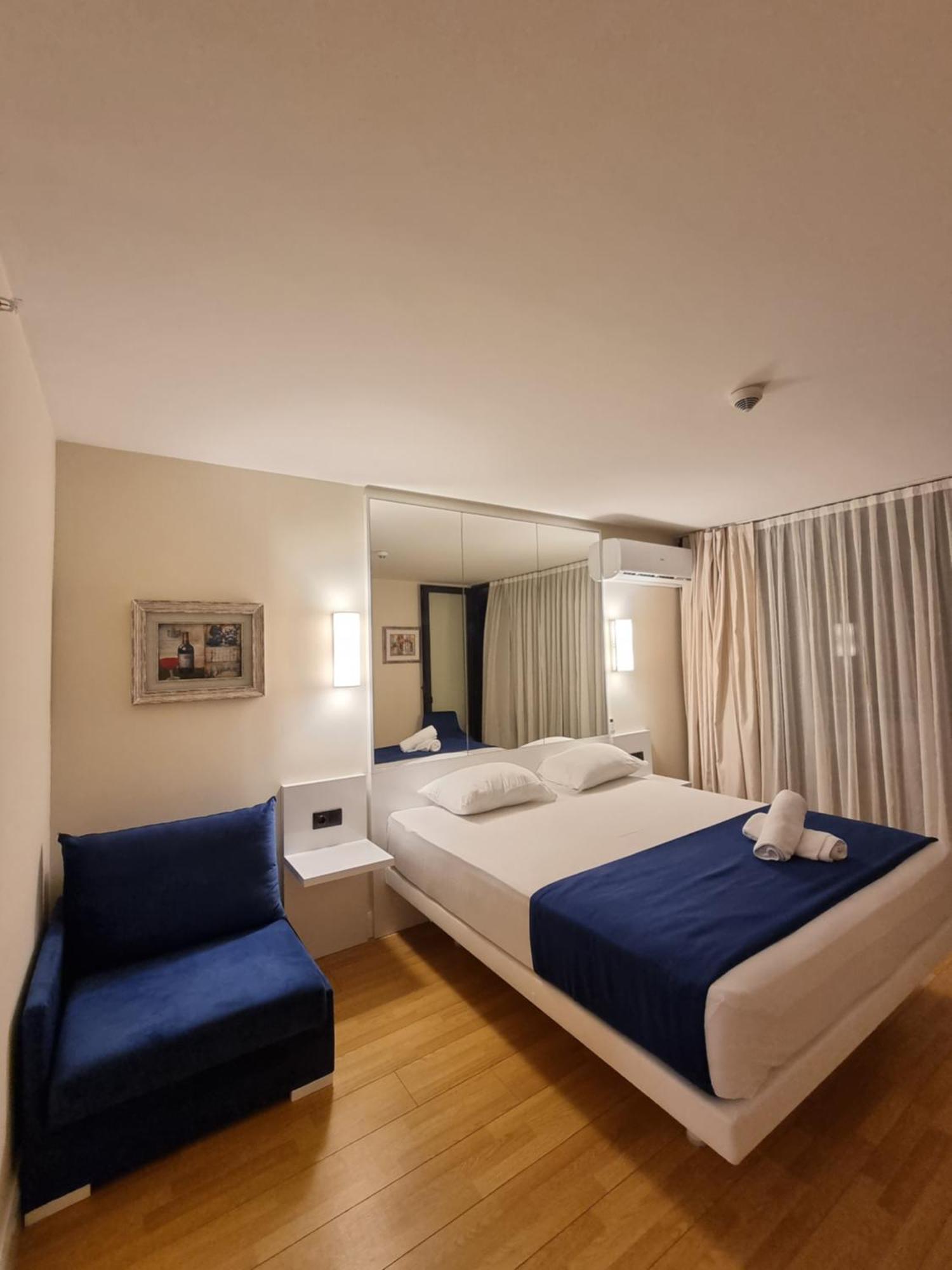 Orbi City Batumi Star Aparthotel Bagian luar foto