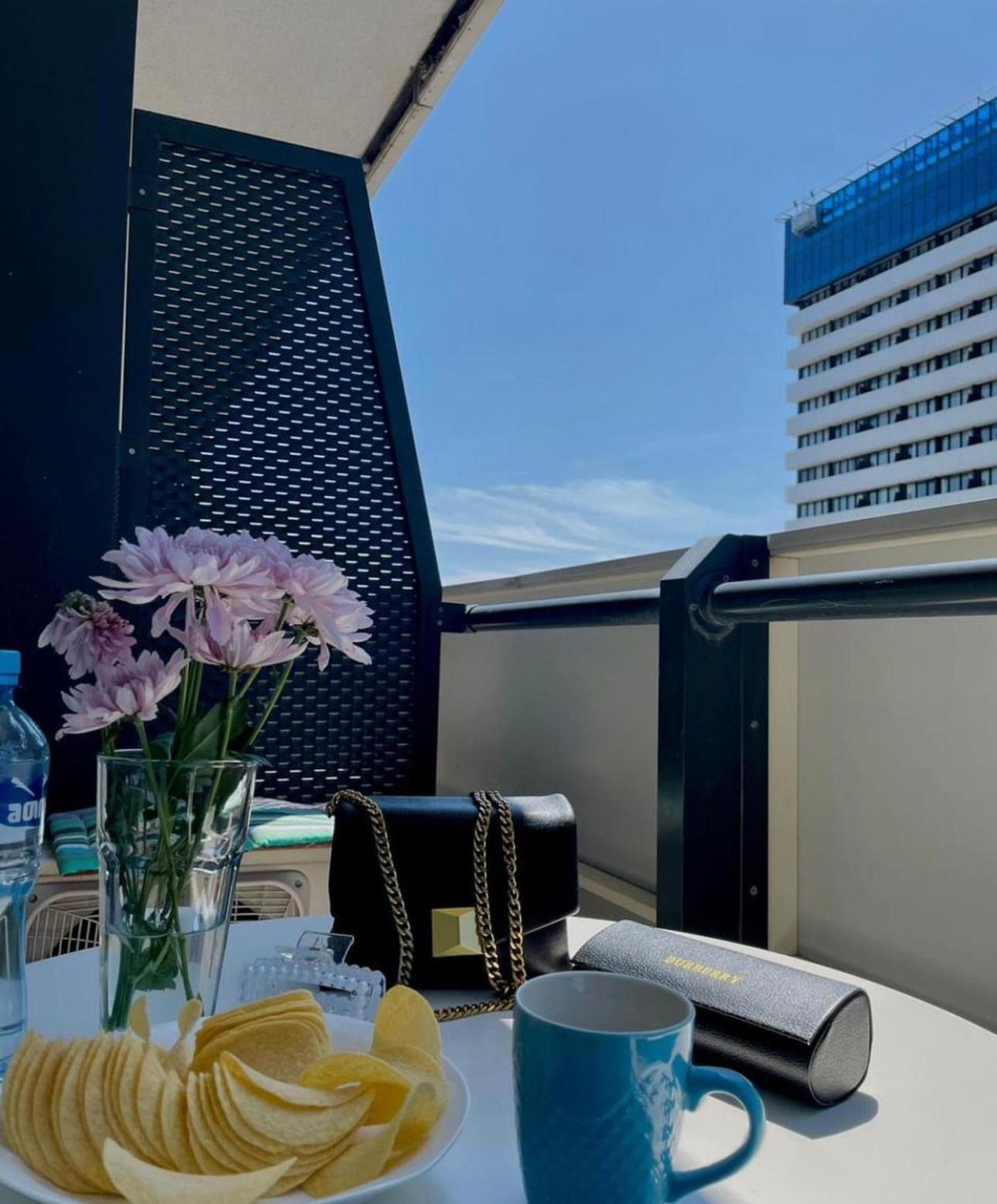 Orbi City Batumi Star Aparthotel Bagian luar foto